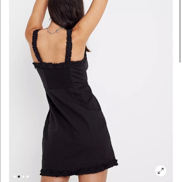 UO Wren Linen Ruffle Mini Dress - Picture 4 of 8
